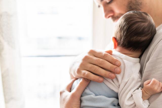 LICENCIA DE PATERNIDAD
