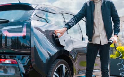 BENEFICIOS TRIBUTARIOS POR TENER CARRO ELECTRICO O HIBRIDO